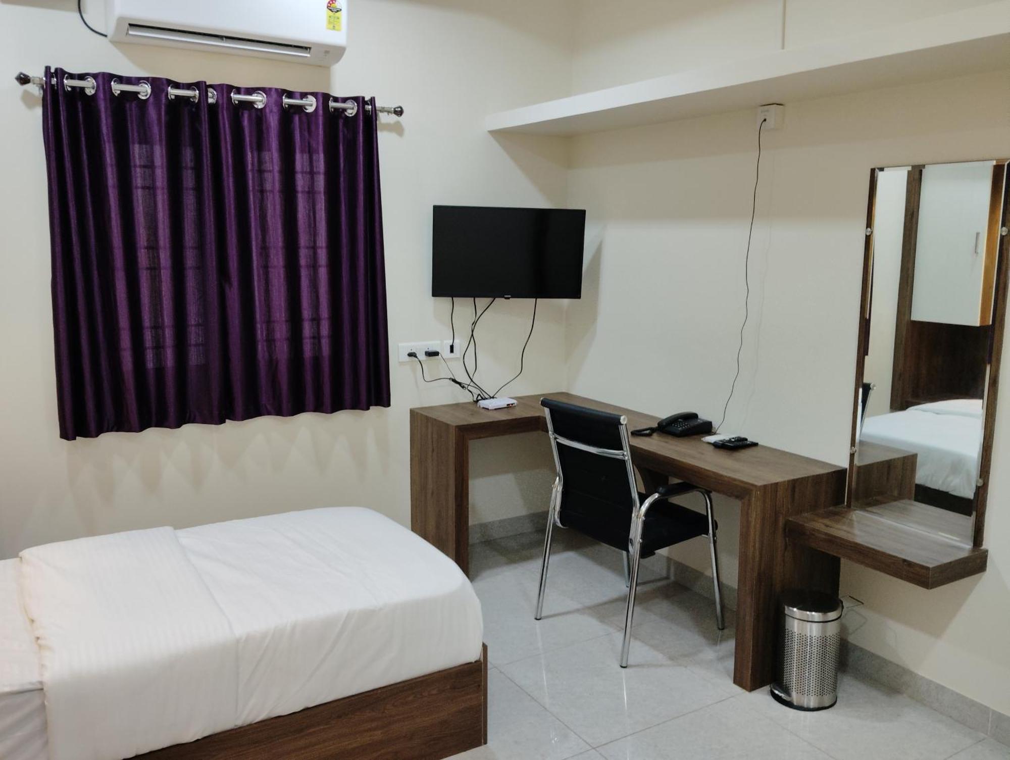 Sr Residency Villa Chennai Dış mekan fotoğraf